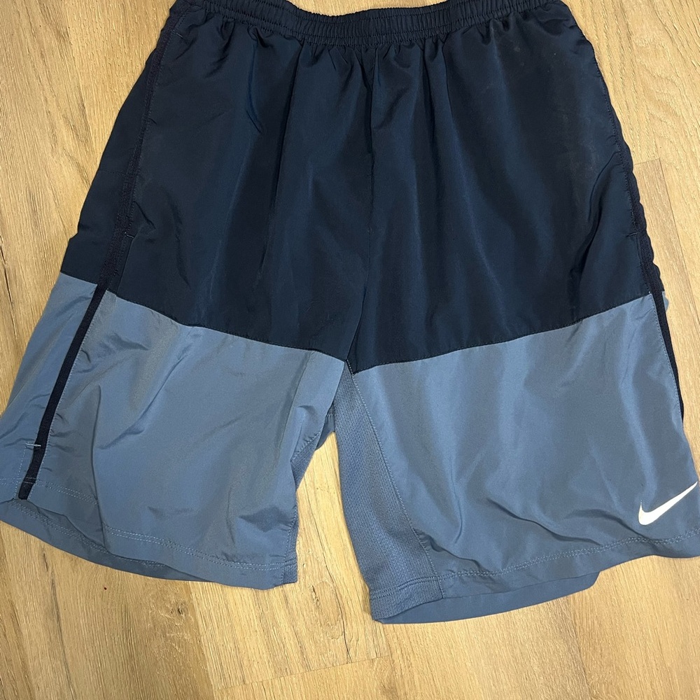 Nike Men's Athletic Shorts - Black and Gray